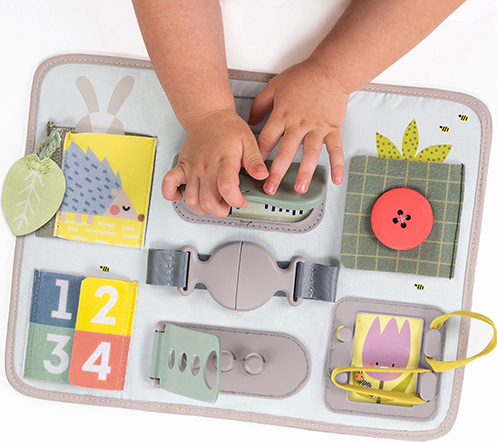Taf Toys linnaaia tegevuspandlatega mängukeskus