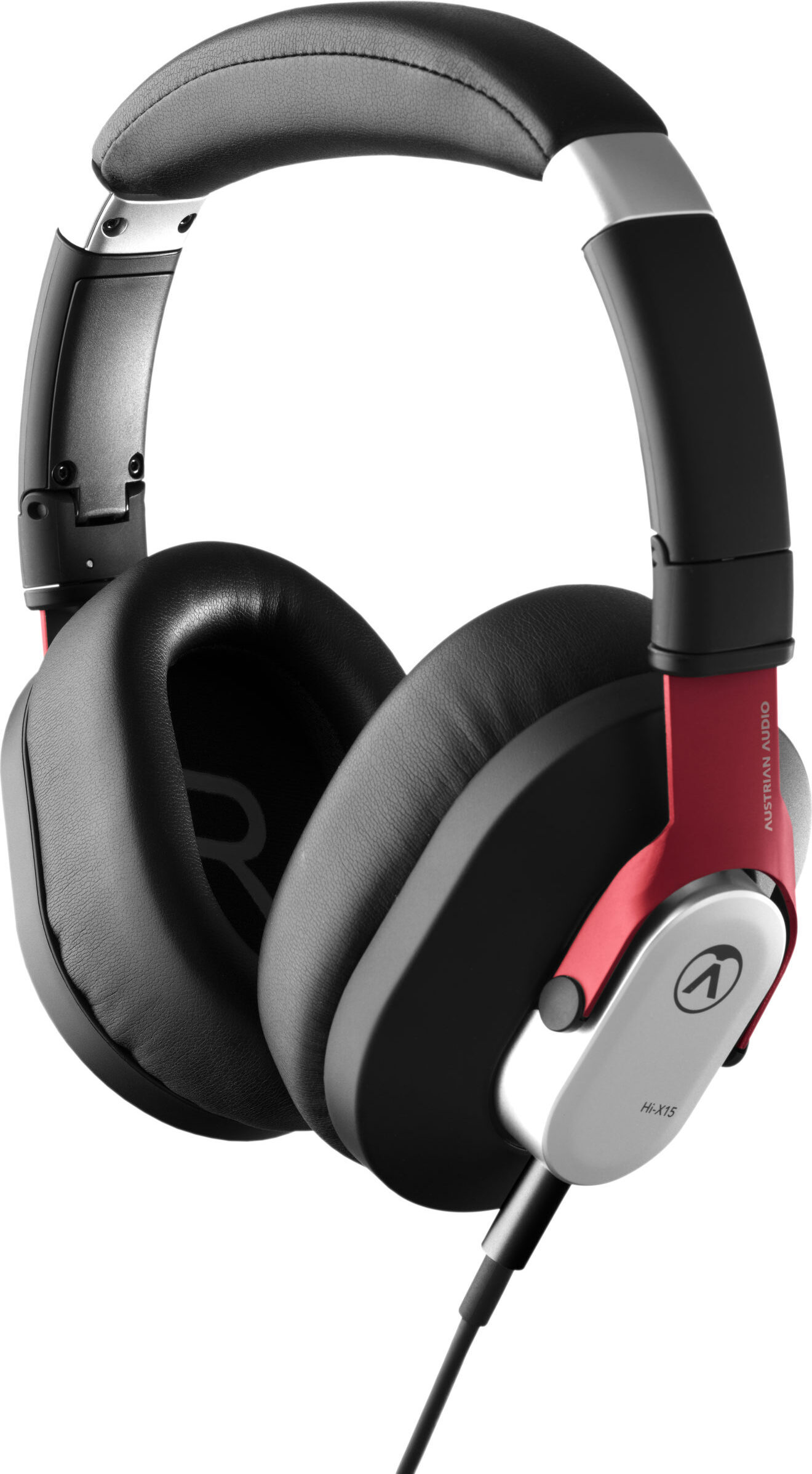 Austrian Audio Hi-X15 suletud kõrvaklapid