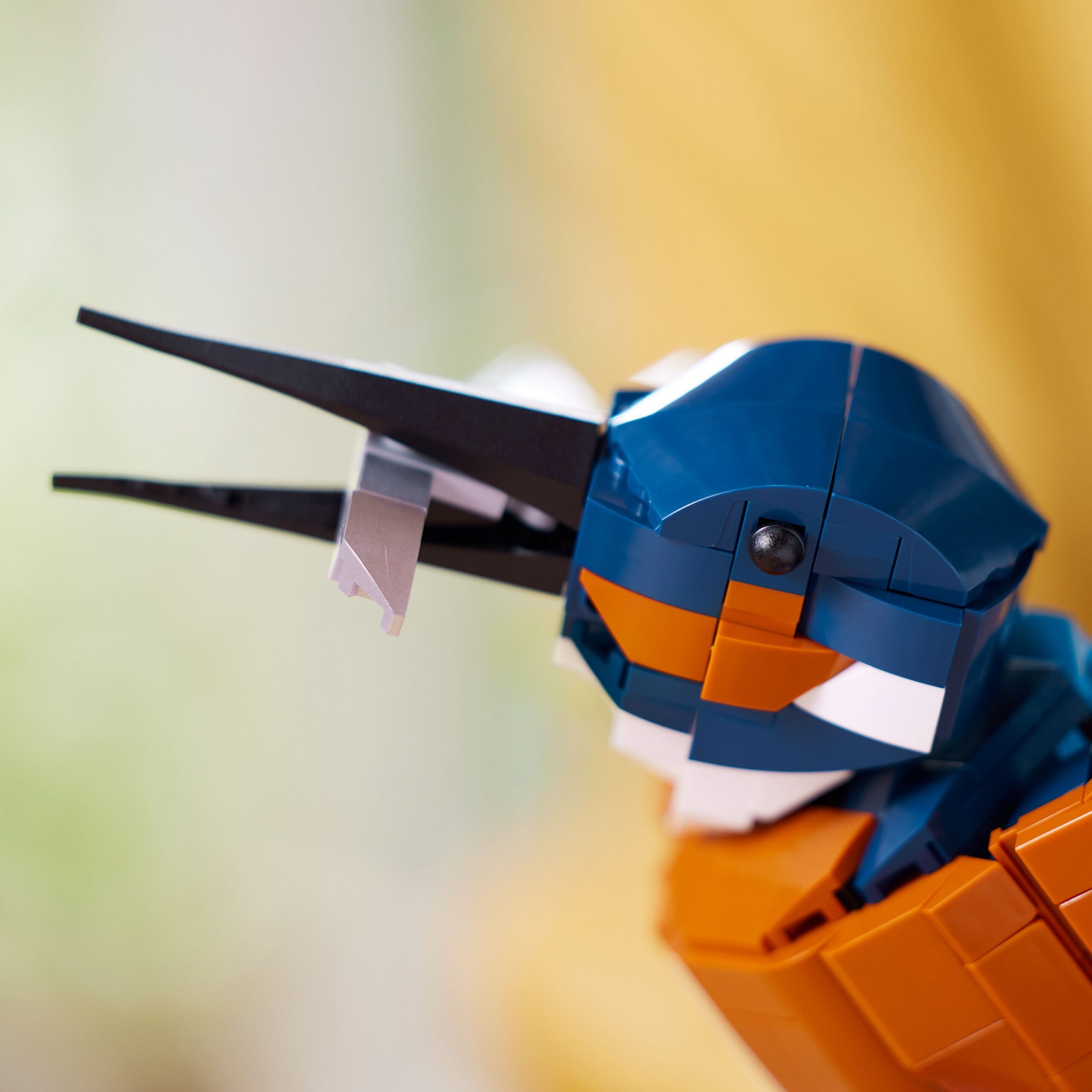 LEGO Icons 10331 - Kingfisher - Image 5