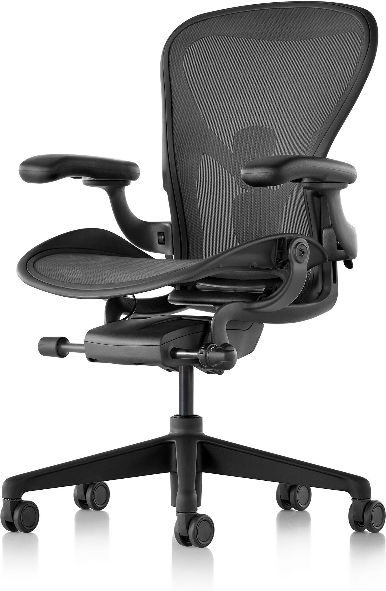 Herman Miller Aeron Remastered kontoritool, grafiit, suurus C, sügavuse reguleerimisega seljatugi
