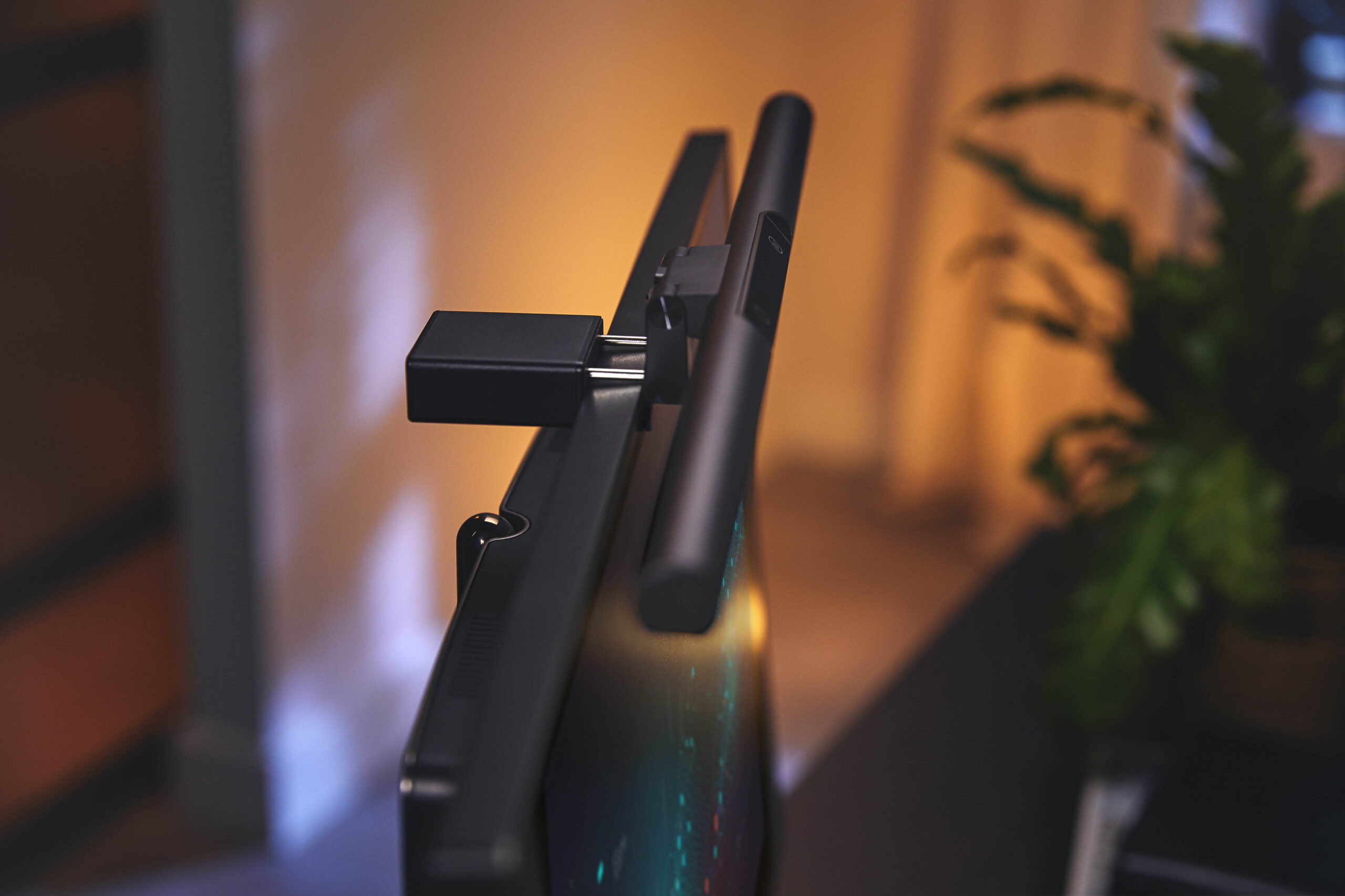 Philips Edison DSK204 -laualamp, USB-laetav, must - Image 2