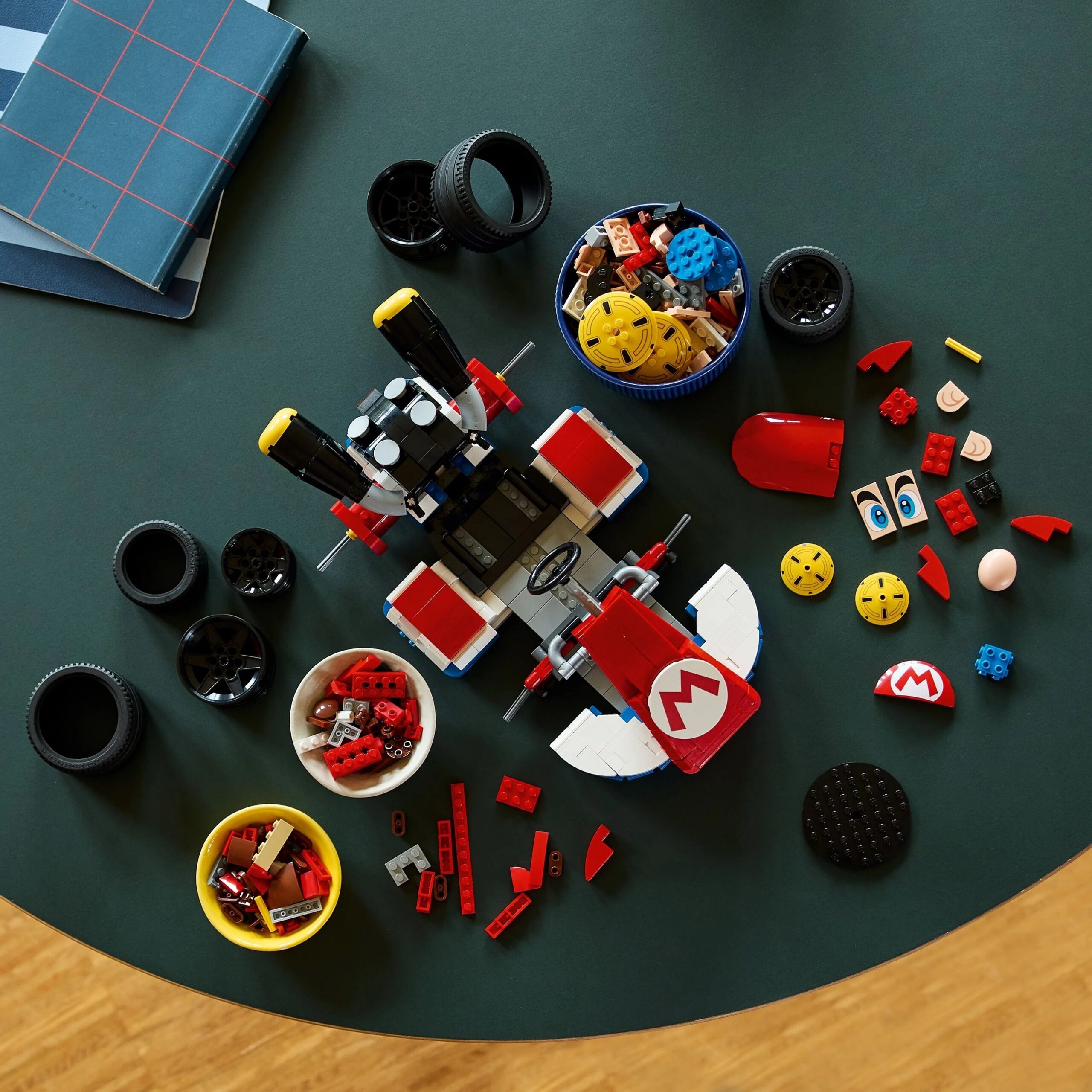 LEGO Super Mario 72037 Mario Kart: Mario ja Standard Kart - Image 5