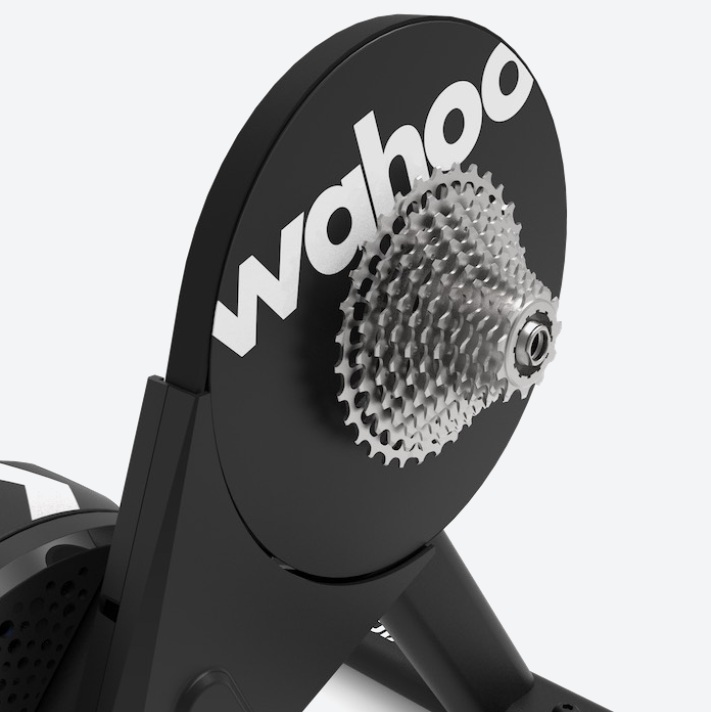 Wahoo KICKR CORE 2 treeningtakistus + 11-käiguline kassett - Image 2
