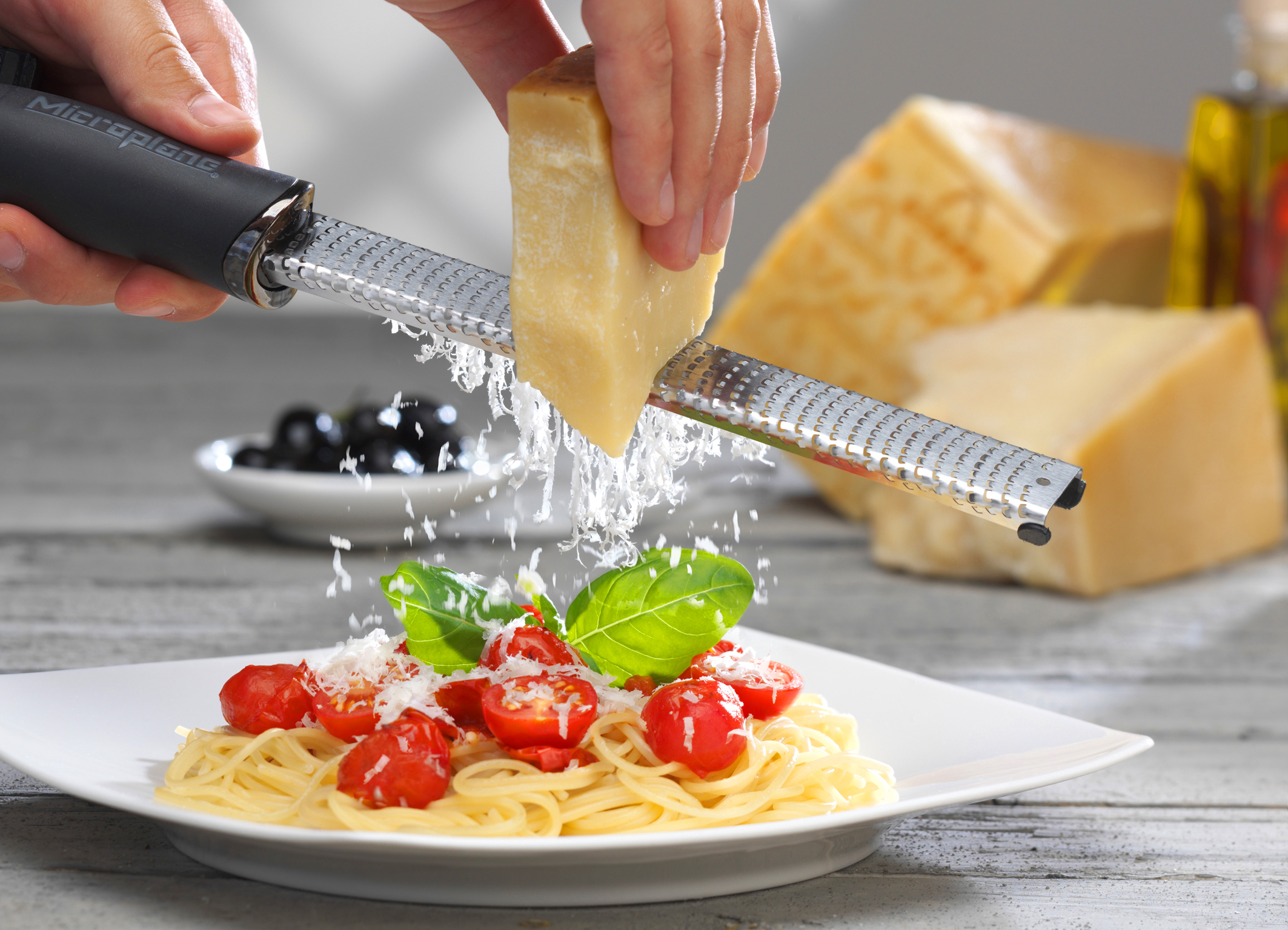 Microplane Premium Classic tsitruseliste riiv, must - Image 4