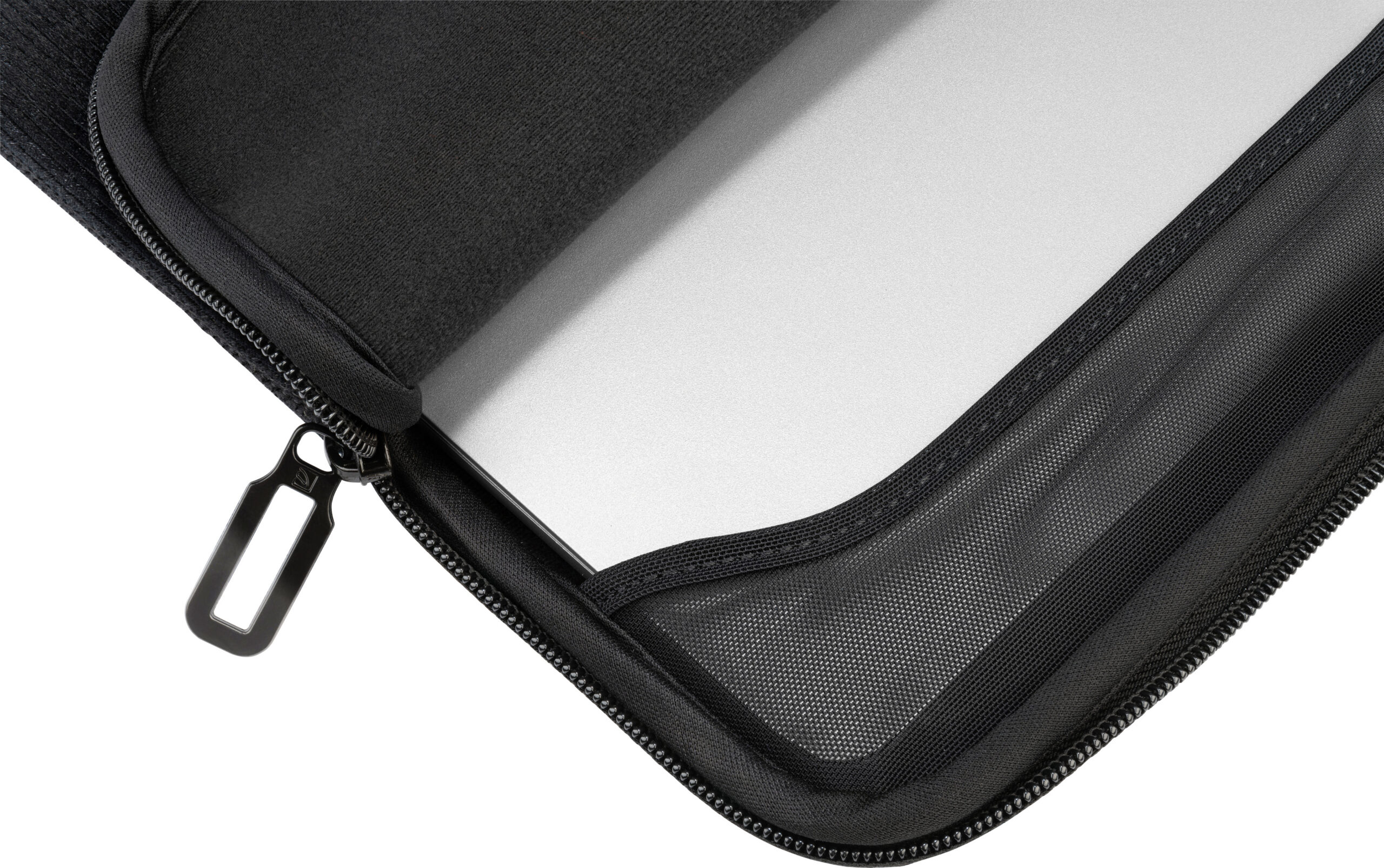 Tucano Velluto kaitseümbris 16" MacBook Pro ja 15,6" sülearvutile, must - Image 3