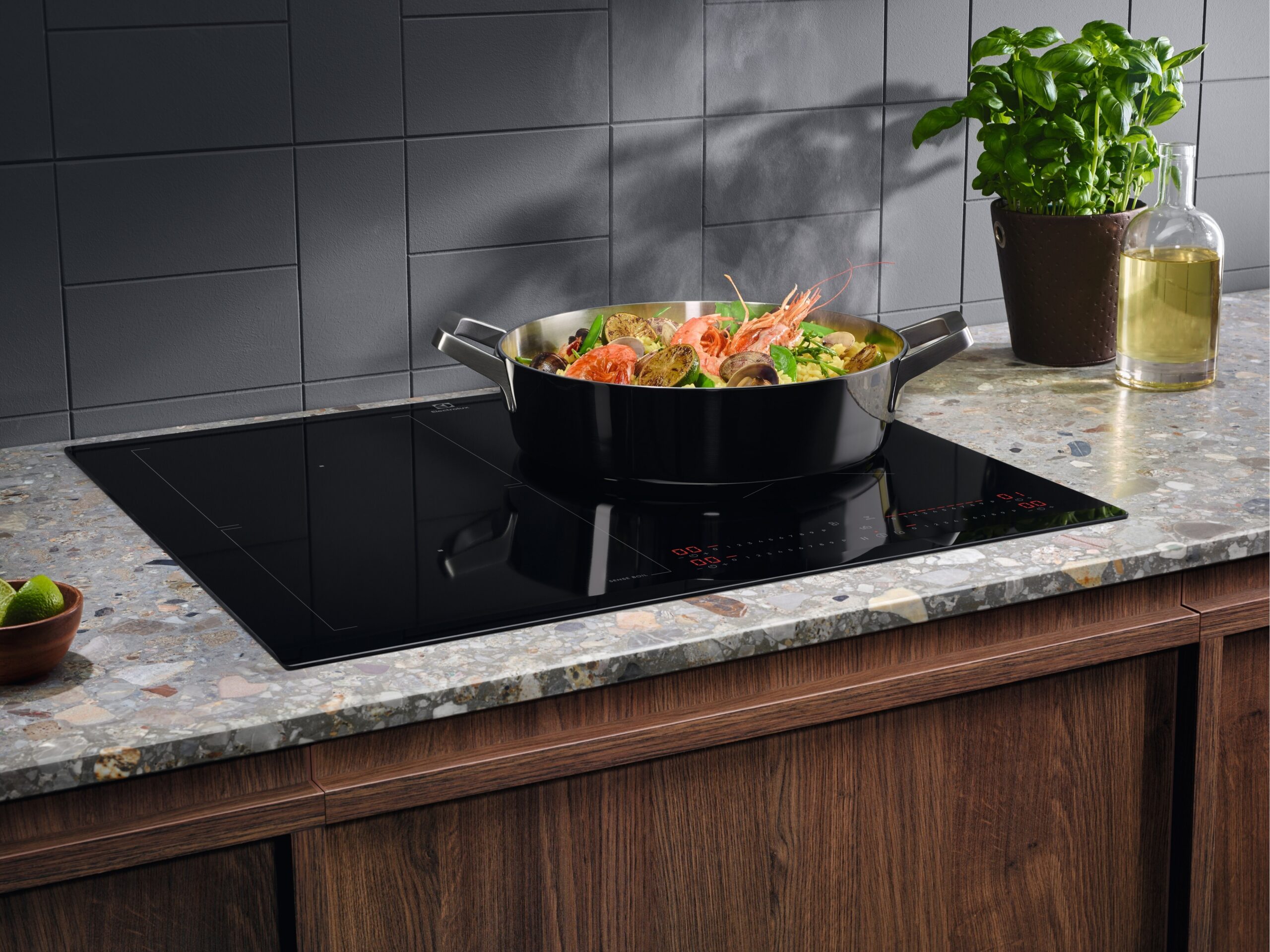 Electrolux HOB660BMF 700 SenseBoil induktsioonpliit - Image 5
