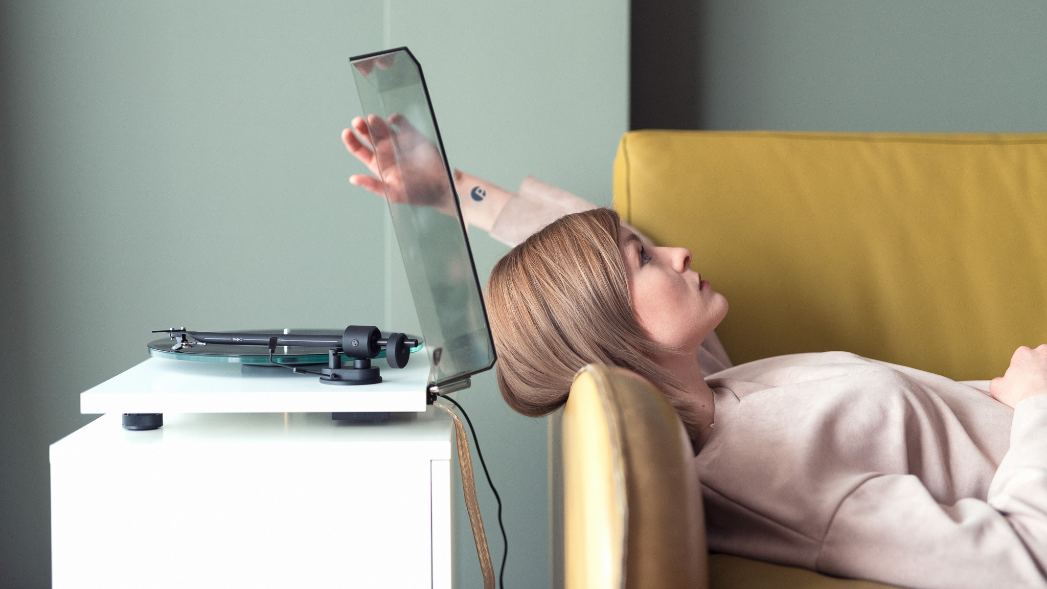 Pro-Ject T1 EVO plaadimängija, mattvalge - Image 2