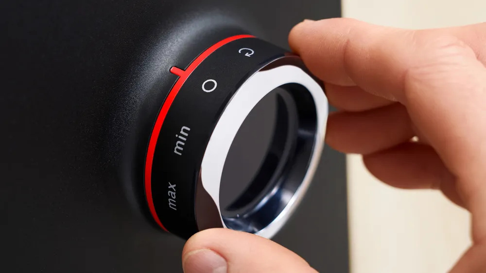 Bosch Serie 4 MultiPower MFWS430B hakklihamasin, 1900 W, must - Image 5