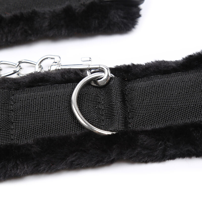 FURRY LINED WRIST RESTRAINTS - Image 3