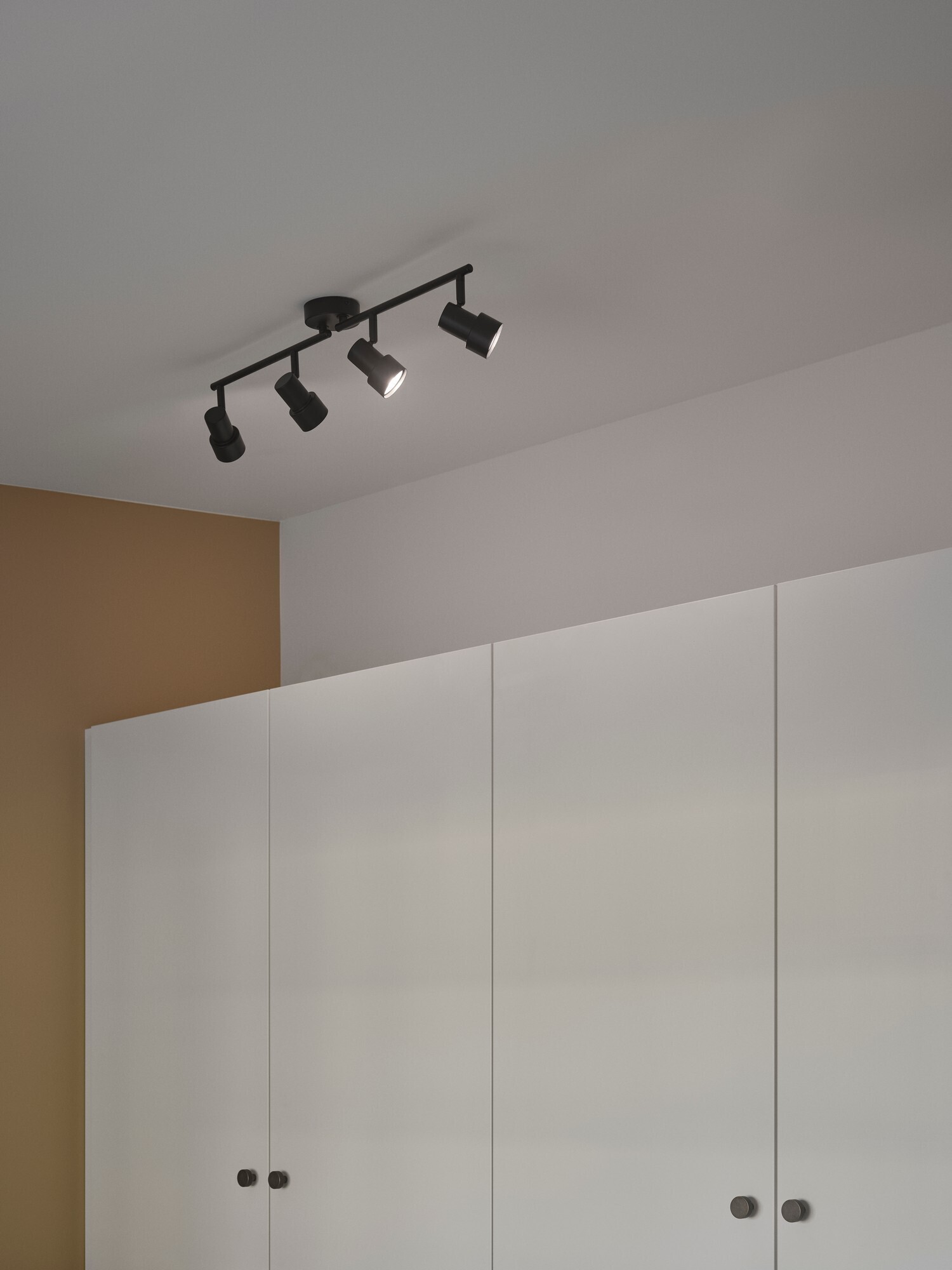 Nordlux Boston 4-piece ceiling lamp, black - Image 2