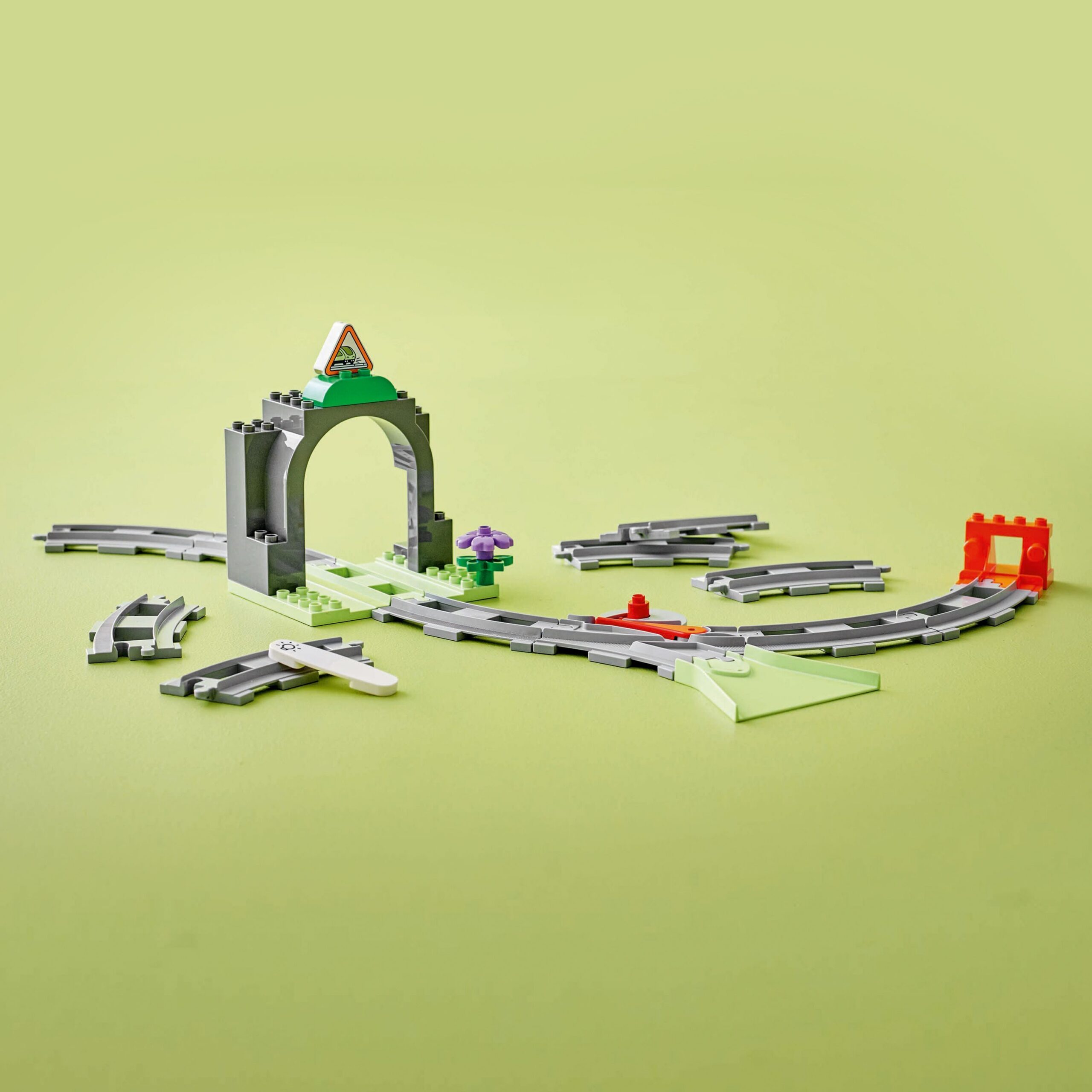 LEGO DUPLO Town 10425 - Tunneli ja rööbaste laienduskomplekt - Image 4