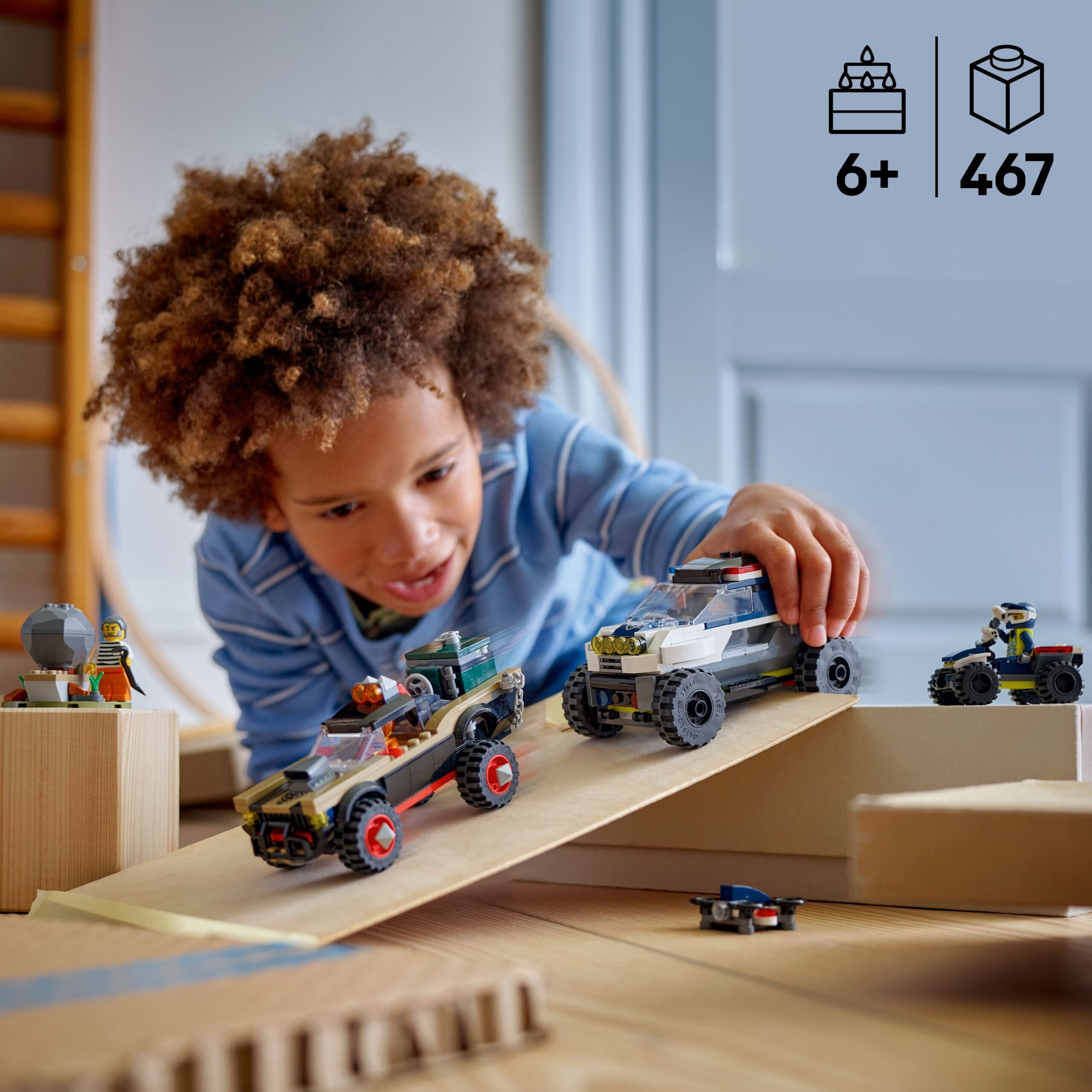 LEGO City 60449 – Politseimaasturi tagaajamine - Image 3