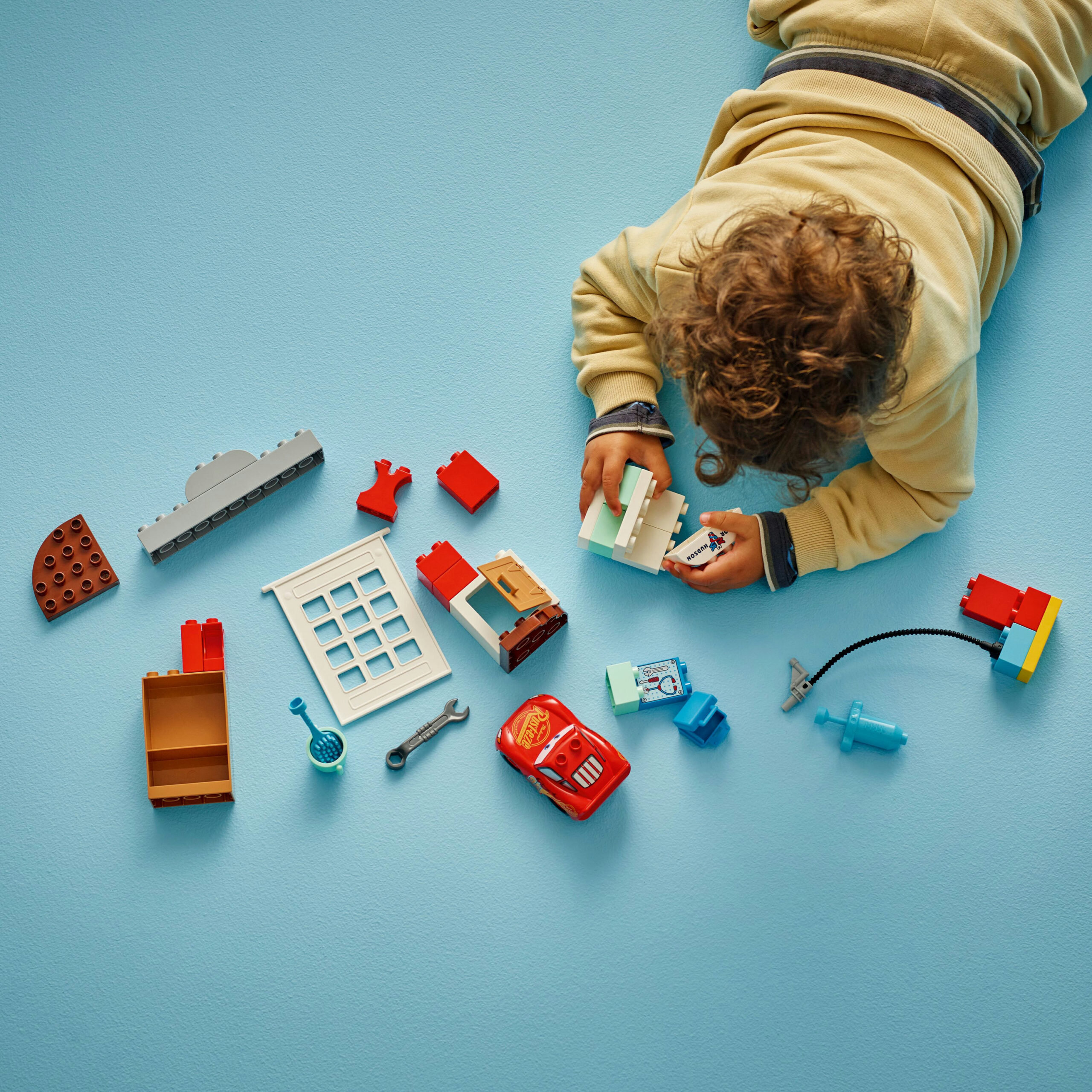 LEGO Duplo 10456 - McQueen's Visit to Doc's Stables - Image 4