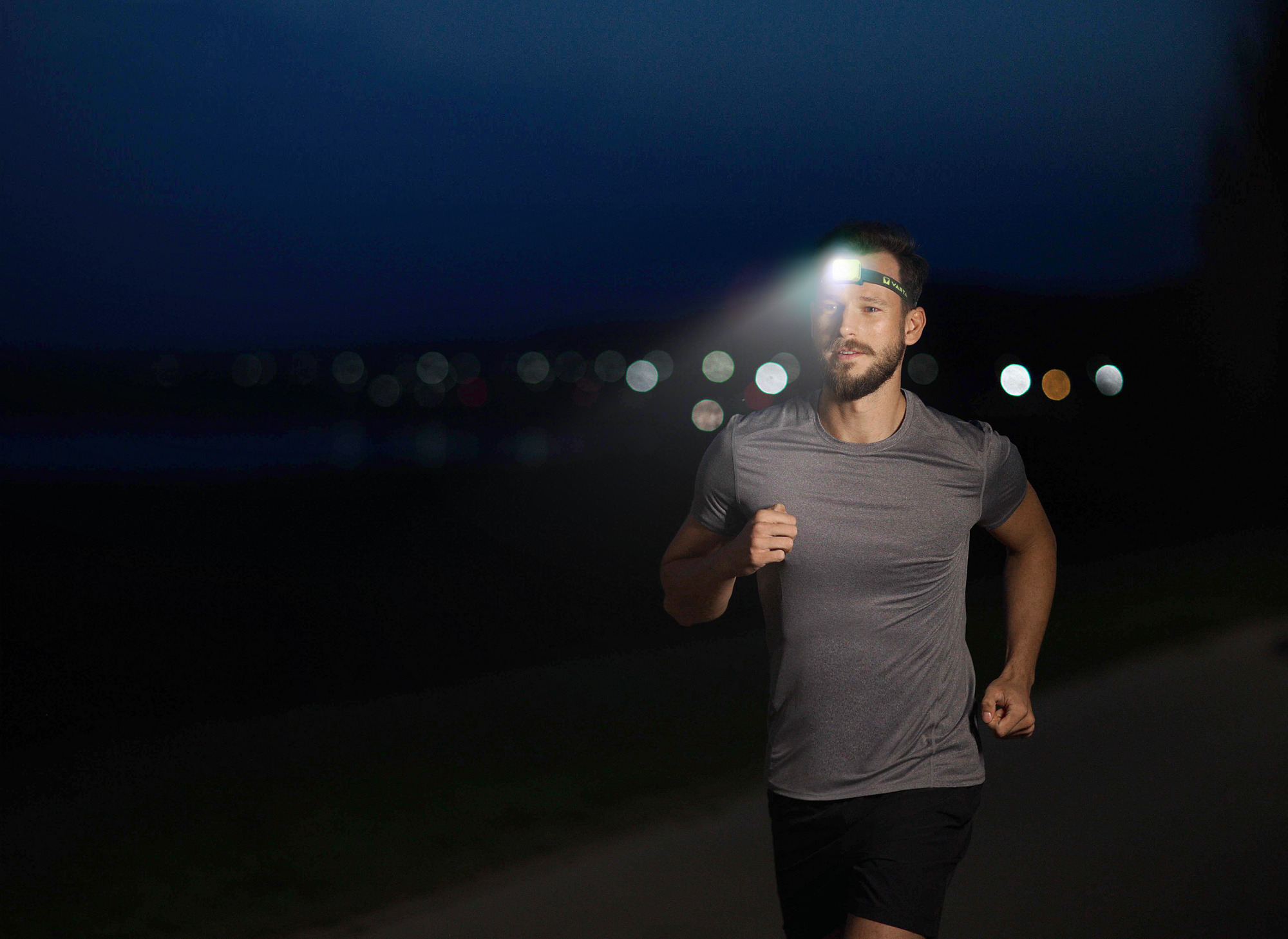 Varta Outdoor Sports Ultralight H30R pealamp - Image 4