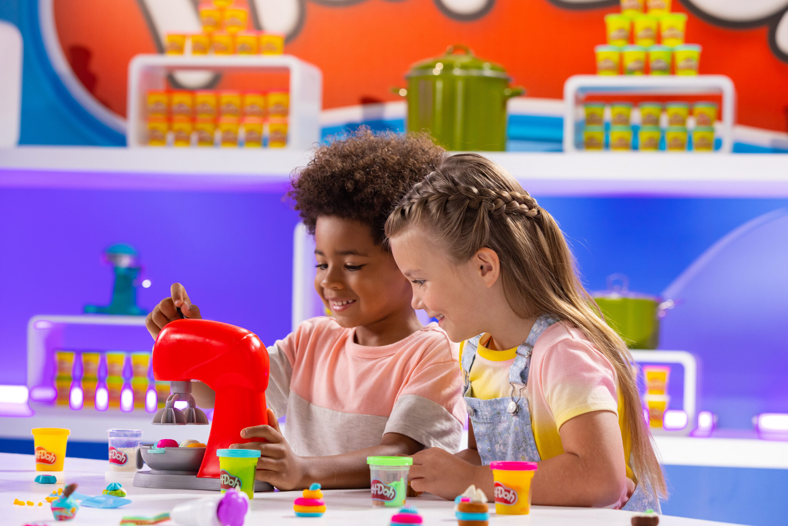 Play-Doh maagilise mikseri modelleerimissavi komplekt - Image 5