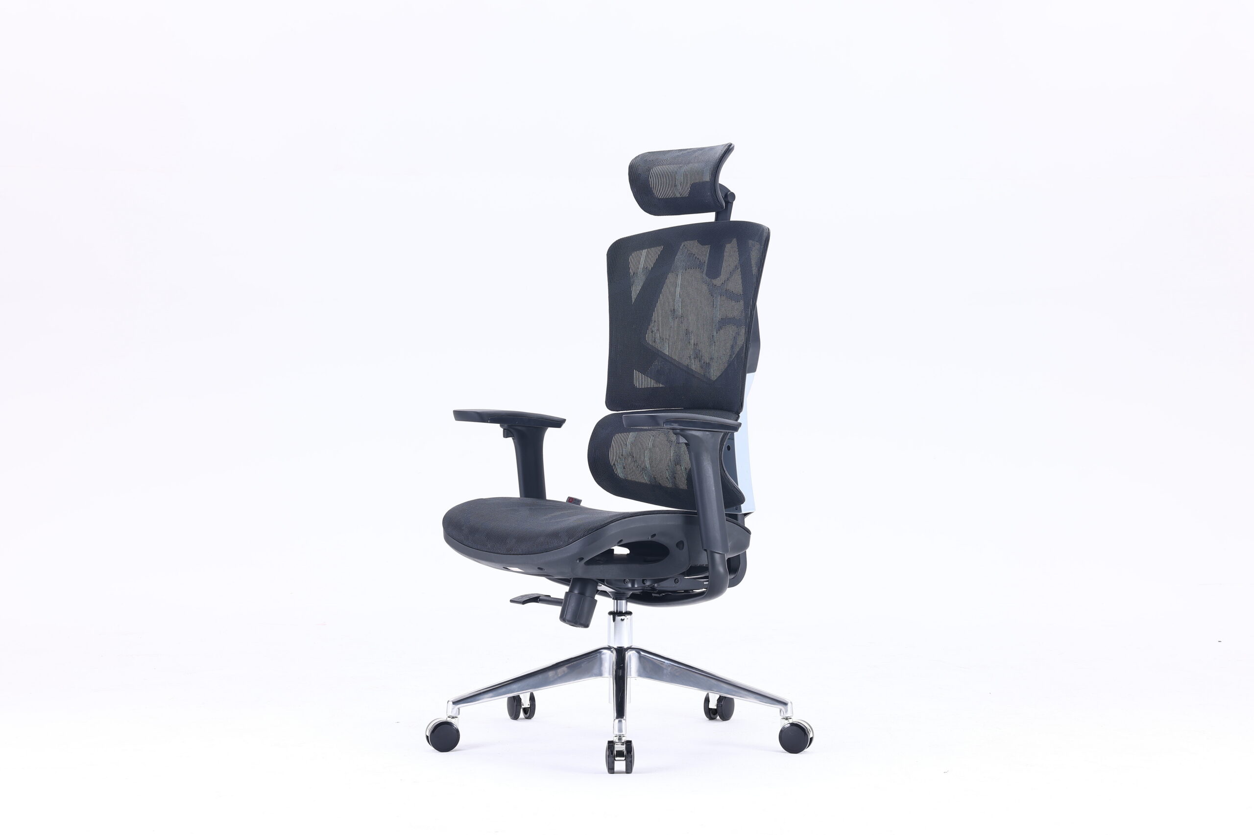 Sihoo M90C ergonoomiline kontoritool, must