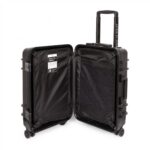 Eastpak RESIST'R CASE S matkalaukku, musta - Pilt 4