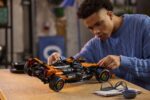 LEGO Technic 42228 McLaren MCL39 F1® auto - Pilt 3
