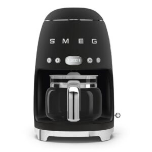 Smeg DCF02BLMEU kohvimasin, matt must