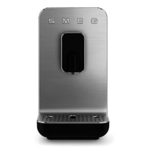 Smeg BCC11BLMEU kahviautomaatti, musta