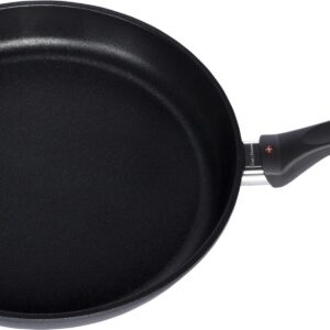 Swiss Diamond XD Classic Induction -paistinpannu, 32 cm