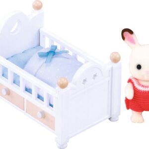 Sylvanian Families šokolaadise kleidiga beebikomplekt (võrevoodi)