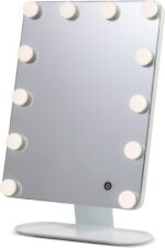 Enne Fame meigipeegel LED tuledega