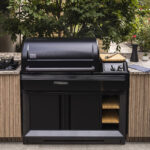 Traeger Outdoor Kitchen Trim Kit, Timberline XL - Pilt 3