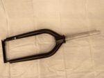 Baana Fat 20” esikahvel, must