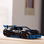 LEGO Technic 42176 - Porsche GT4 e-Performance võidusõiduauto - Pilt 4