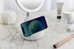 Enne Glow & Charge meigipeegel LED-valguse ja juhtmevaba laadimisega - Pilt 3