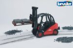 Bruder Linde H30D - kahveltõstuki ja kahe kaubaaluse mängukomplekt - Pilt 3