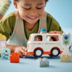 LEGO DUPLO Town 10447 – Kiirabi ja juht - Pilt 5
