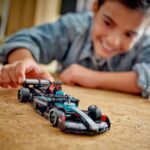 LEGO Speed ​​​​Champions 77244 – Mercedes-AMG F1® W15 võidusõiduauto - Pilt 4