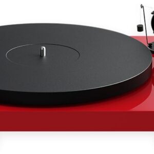 Pro-Ject Debut EVO 2 levysoitin, pianopunainen