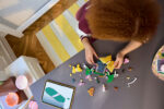 LEGO Wicked 75688 Glinda pulmapäev - Pilt 3