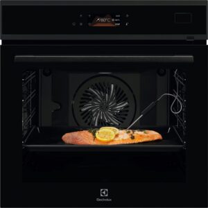 Electrolux COS960B 800 MealAssist SteamPro multifunktsionaalne ahi, must