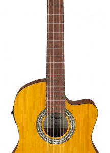 Ibanez GA3ECE-OAM kitara mikrofonilla