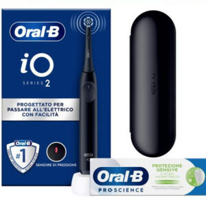 Oral-B iO2 sähköhammasharja + matkakotelo, musta
