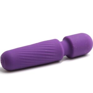 YOUR MAGIC MASSAGER & VIBRATOR RECHARGEABLE 10 VIBRATIONS PURPLE