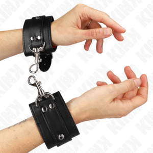 LOCKABLE DUNGEON WRIST RESTRAINTS BLACK ADJUSTABLE 21-28 CM X 5.5 CM