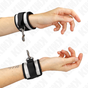 NEOPRENE WRIST CUFFS GREY 23 X 5 CM