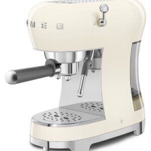 Smeg ECF02CREU espressokeitin, kermanvalkoinen