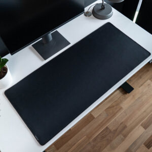 Deltahub Gaming Desk Mat Black - L -hiirimatto, 45 x 100 cm