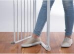 Safety 1st Flat Step turvavärav, 73–80 cm, valge - Pilt 3