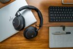 Poly Voyager Surround 80 UC - USB-C peakomplekt + USB-C/A adapter, Microsoft Teamsi sertifitseeritud (8G7U0AA) - Pilt 4