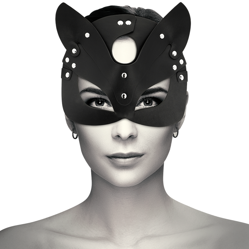 VEGAN LEATHER MASK WITH BUNNY EARS - Image 2
