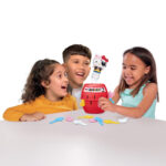 Games Pop Up Hello Kitty lauamäng - Pilt 5