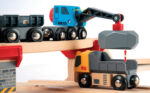 BRIO World 33210 - raudtee ja maantee kivide laadimine raudteel - Pilt 3