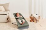 BabyBjörn Bliss kootud alus, tumeroheline, lehemustriga - Pilt 2